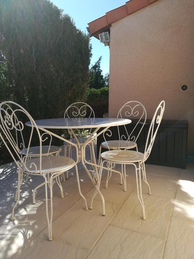Le Ti'Roussat Bed & Breakfast Saint-André-de-Cubzac Exterior foto
