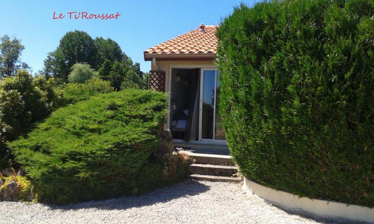 Le Ti'Roussat Bed & Breakfast Saint-André-de-Cubzac Exterior foto